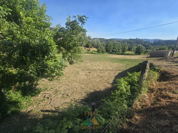 Terreno para Venda em Souto e Tabaçô