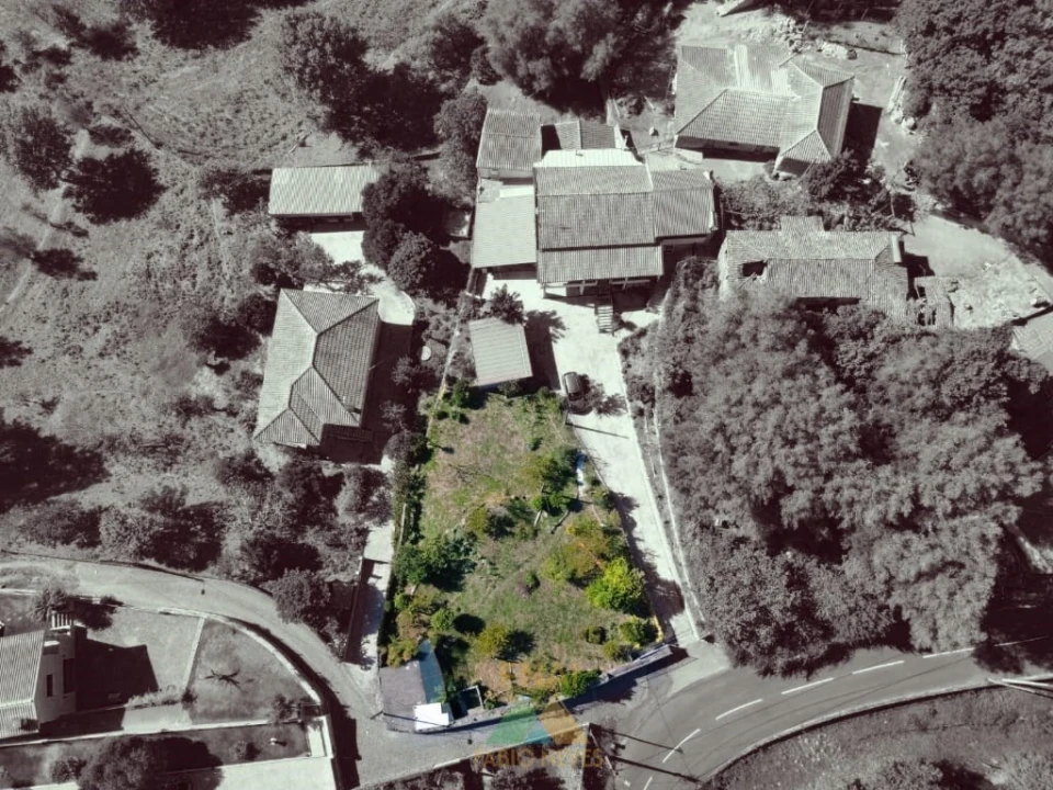 Terreno para Venda em Guilhadeses e Santar Foto 2