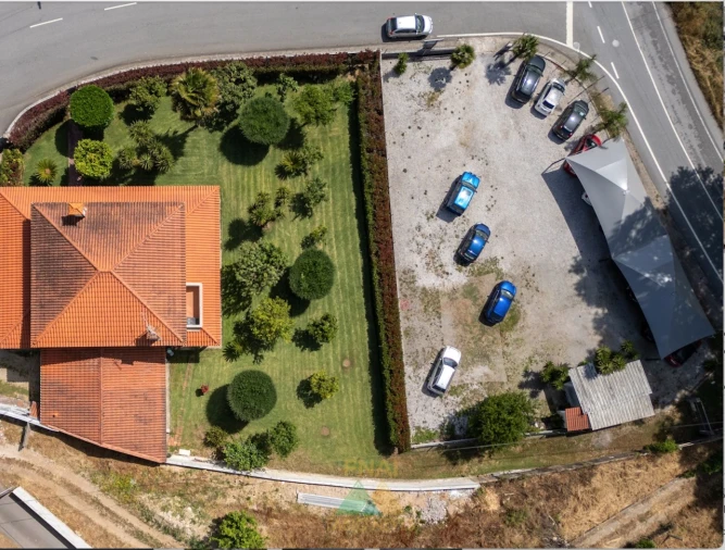 Terreno para Venda em Fornelos e Queijada Foto 2