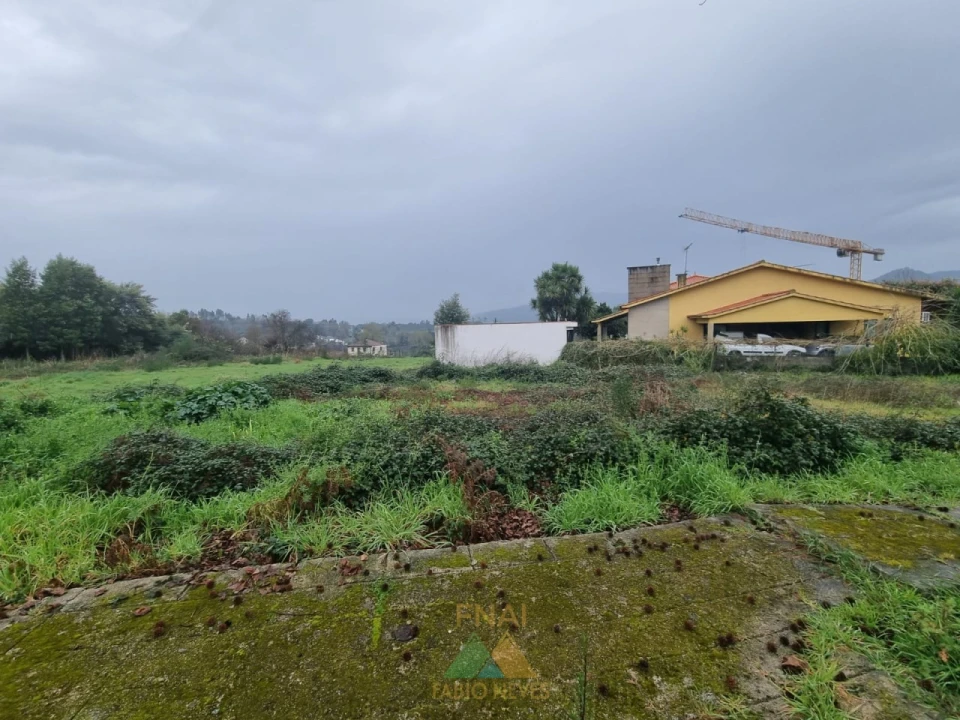Terreno para Venda em Arca e Ponte de Lima Foto 1