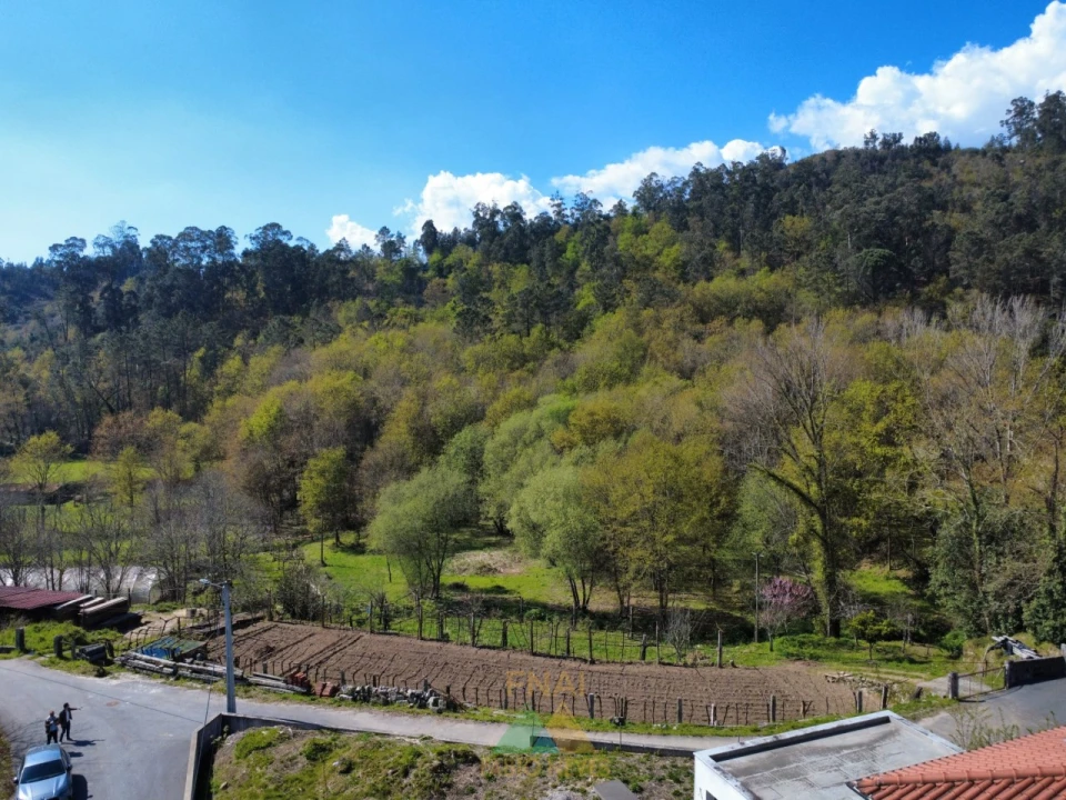 Terreno para Venda em Oliveira Foto 2