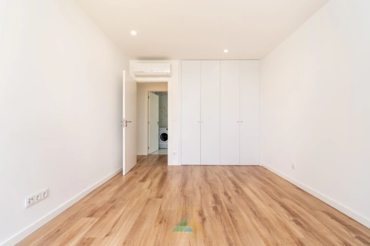 Apartamento T1 para Venda em Arcos de Valdevez (São Paio) e Giela Foto 4