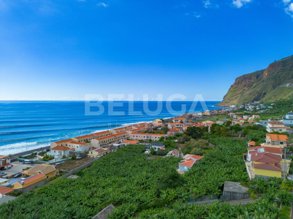 Terreno para Venda em Paul do Mar Foto 7