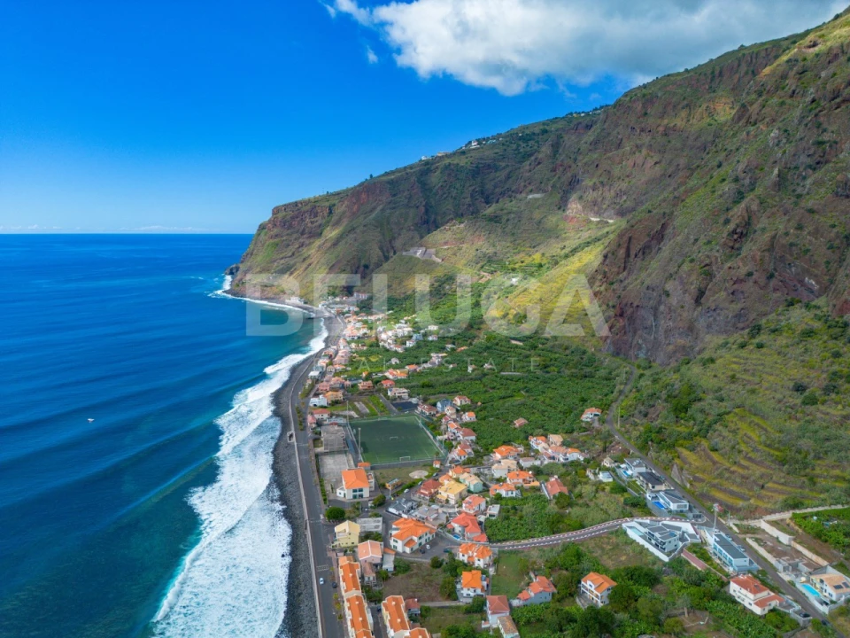 Terreno para Venda em Paul do Mar Foto 15