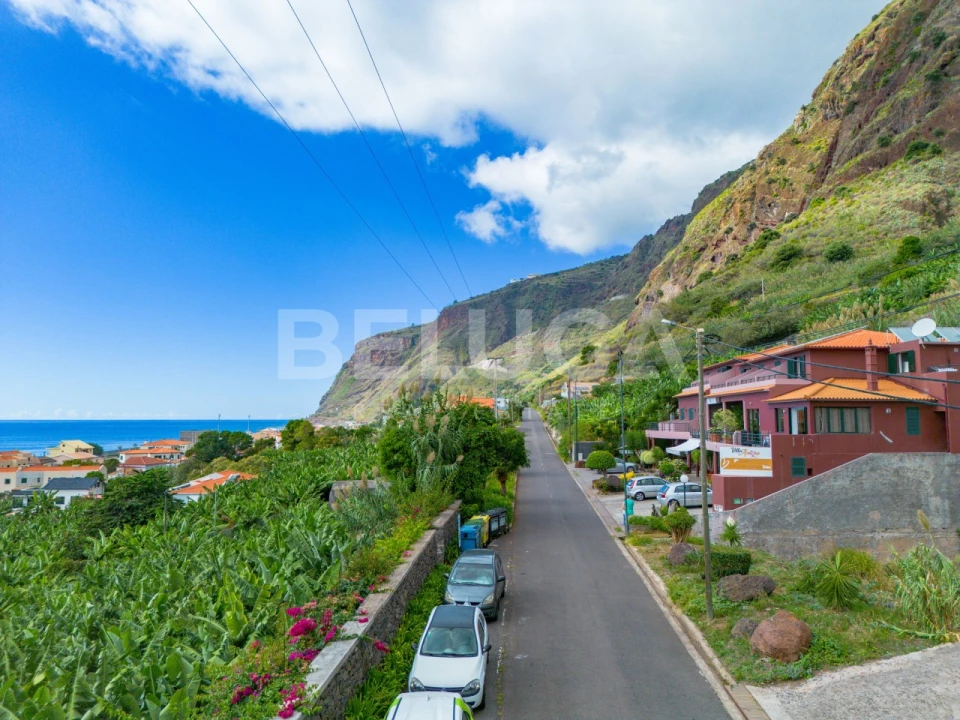 Terreno para Venda em Paul do Mar Foto 22