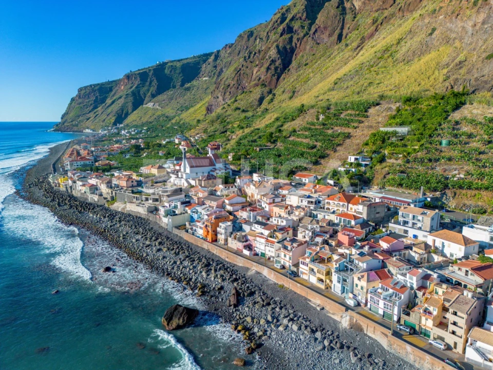 Terreno para Venda em Paul do Mar Foto 43