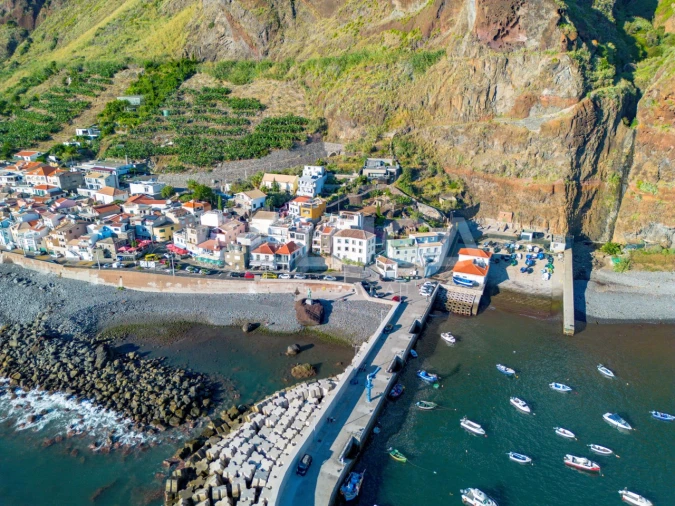 Terreno para Venda em Paul do Mar Foto 29