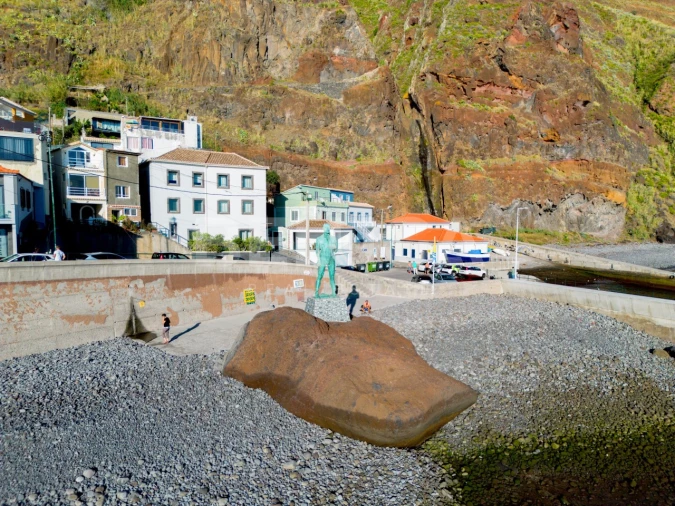 Terreno para Venda em Paul do Mar Foto 68