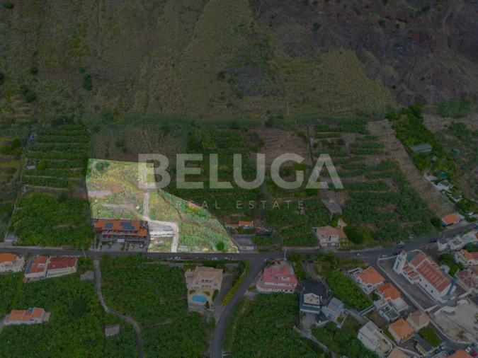 Terreno para Venda em Paul do Mar