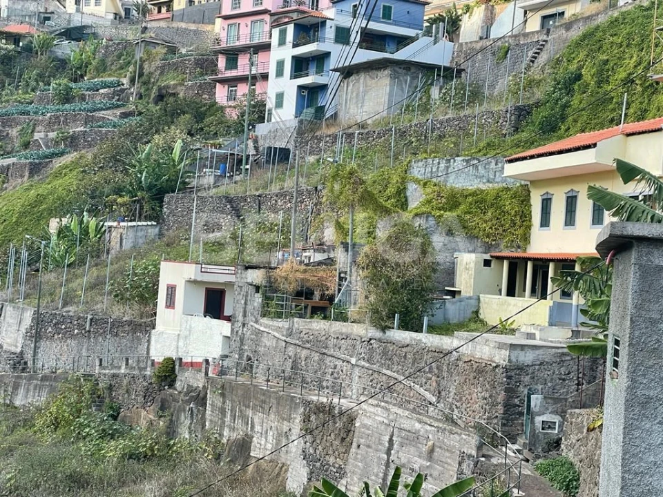 Terreno para Venda em Camara de Lobos Foto 23