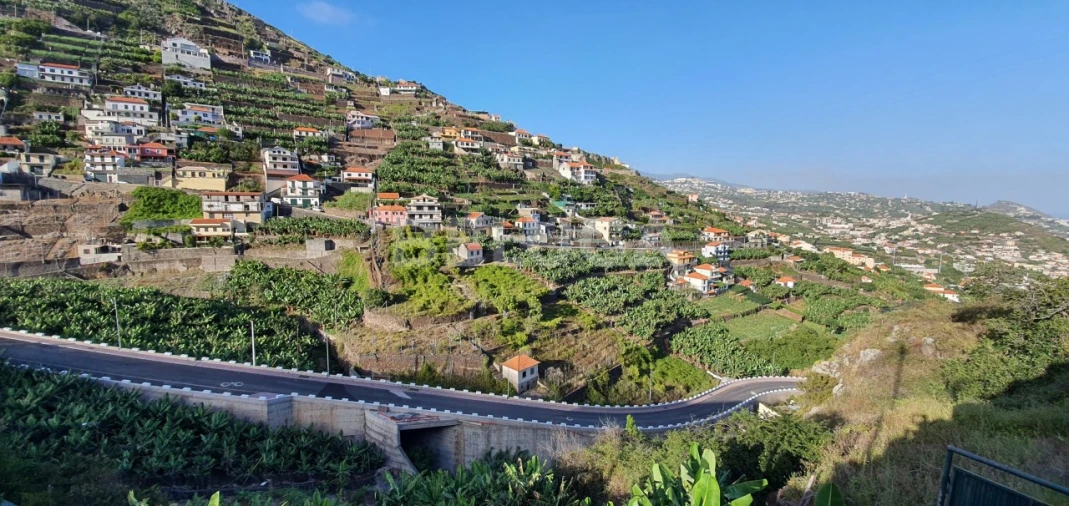 Terreno para Venda em Camara de Lobos Foto 31