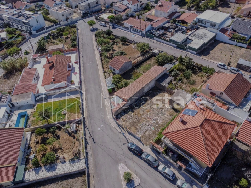 Terreno para Venda em São Domingos de Rana Foto 4