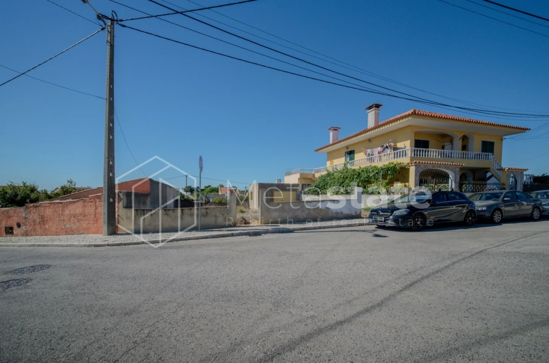 Terreno para Venda em São Domingos de Rana Foto 9