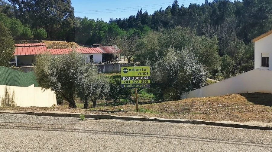 Terreno para Venda em São Miguel do Rio Torto e Rossio Ao Sul do Tejo
