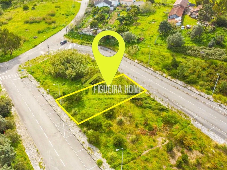 Terreno para Venda em Tavarede Foto 2