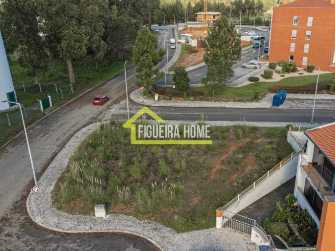 Terreno para Venda em Tavarede Foto 24