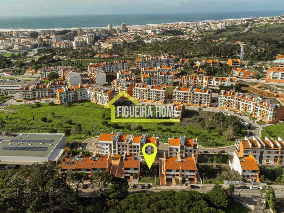 Terreno para Venda em Tavarede Foto 1