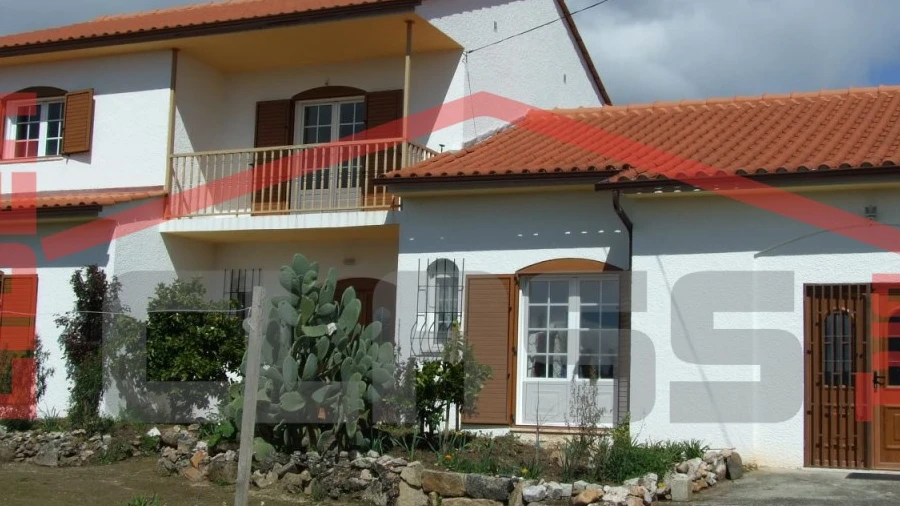 Moradia T4 para Venda em Bouça