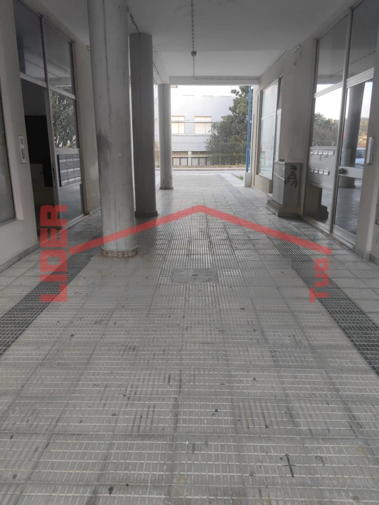 Negócio para Venda em Valpaços e Sanfins Foto 1