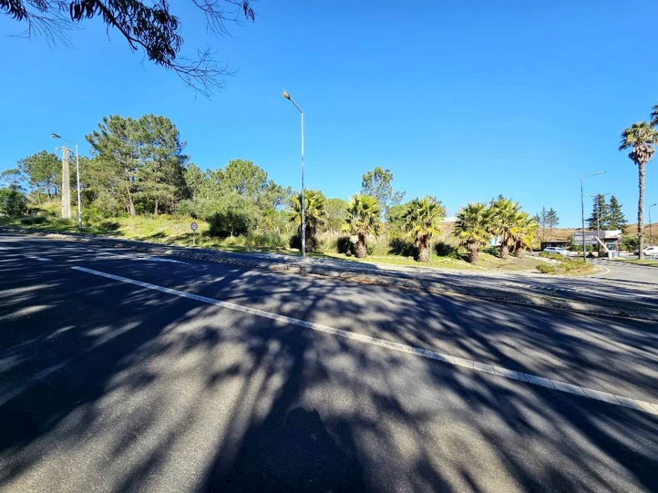 Terreno para Venda em Queluz e Belas Foto 8