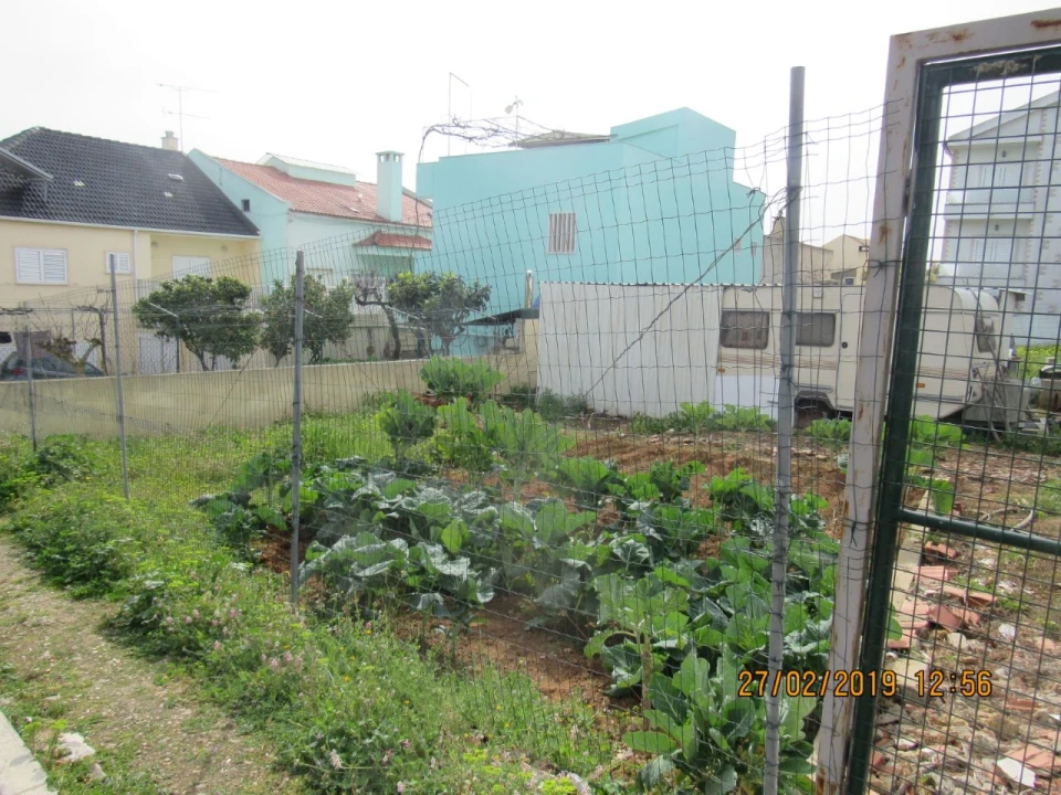 Terreno para Venda em Santa Iria de Azoia, São João da Talha e Bobadela Foto 6