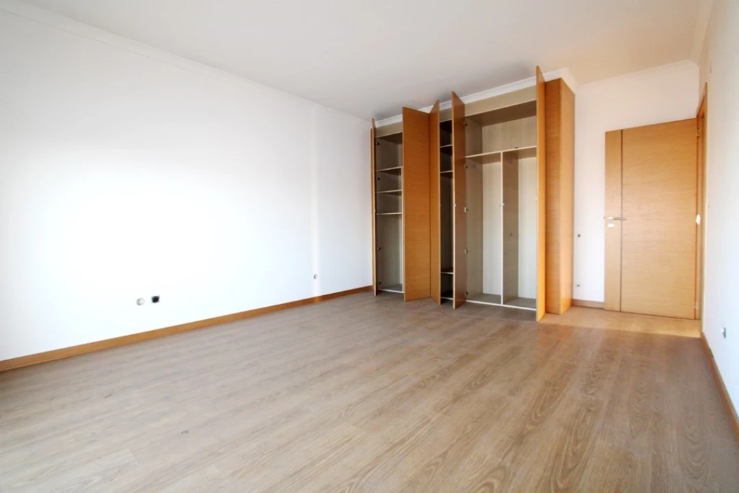 Terreno para Venda em Valado dos Frades Foto 59