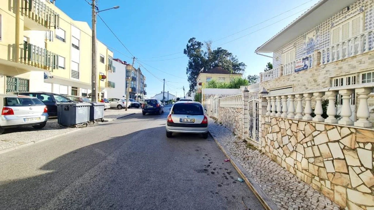 Terreno para Venda em Alverca do Ribatejo e Sobralinho Foto 25