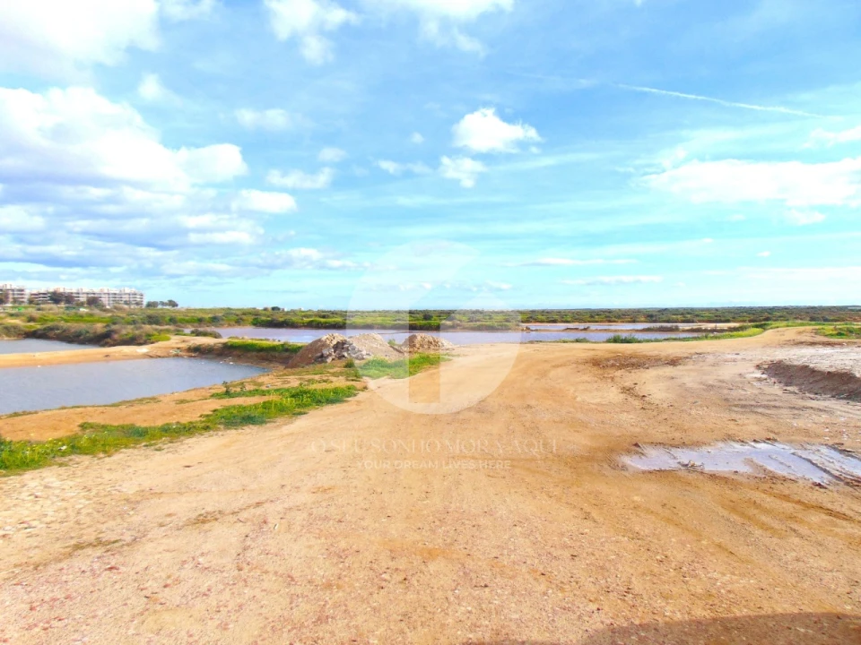 Terreno para Venda em Olhão Foto 12