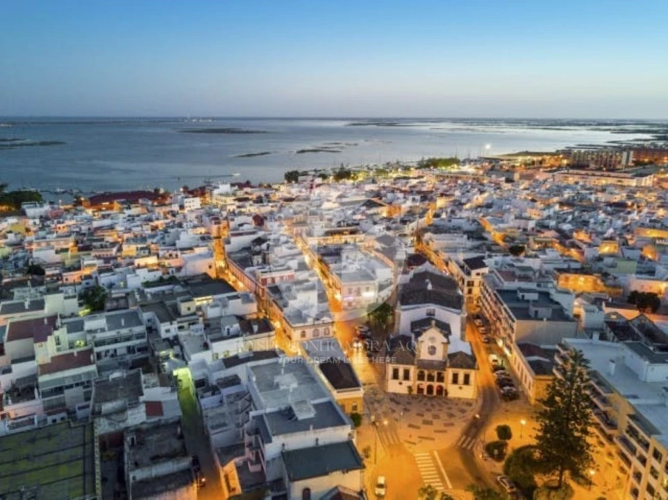 Terreno para Venda em Olhão Foto 6