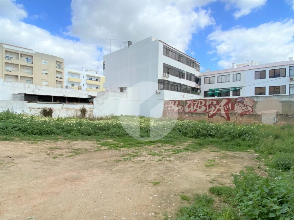 Terreno para Venda em Olhão Foto 3