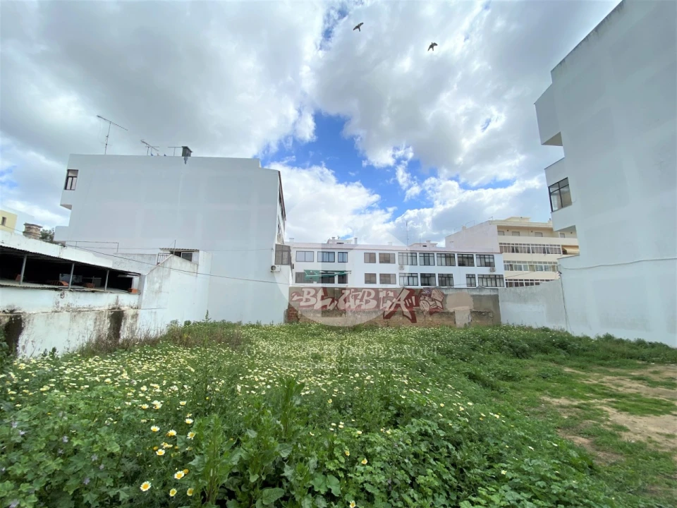 Terreno para Venda em Olhão Foto 4