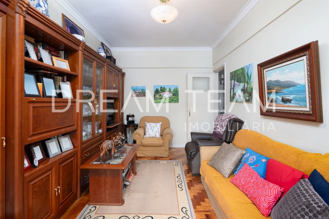 Apartamento T2 para Venda em Falagueira-Venda Nova Foto 2