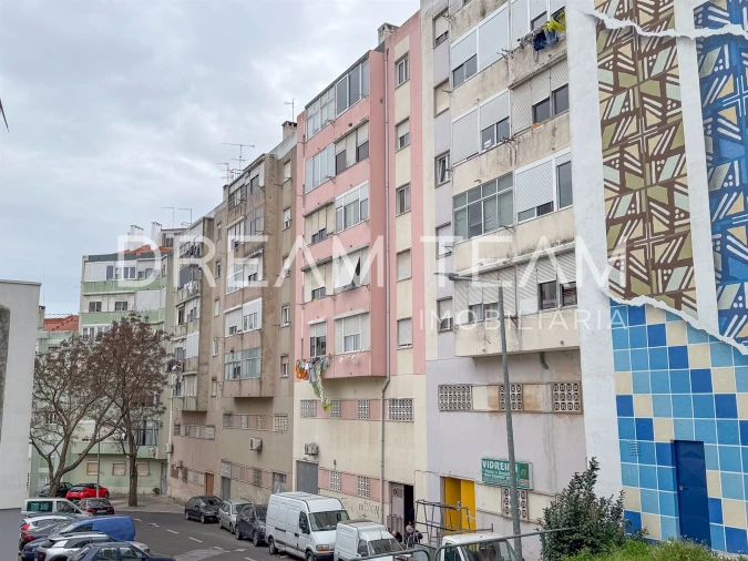 Apartamento T2 para Venda em Falagueira-Venda Nova Foto 21