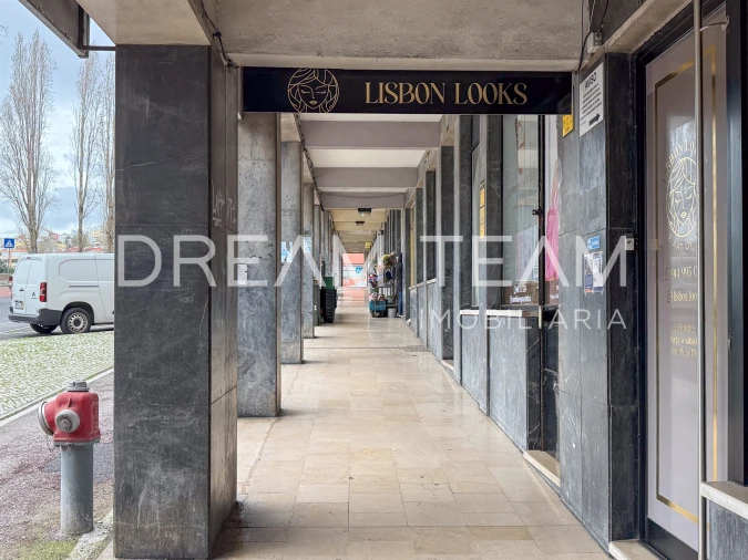 Apartamento T2 para Venda em Falagueira-Venda Nova Foto 16