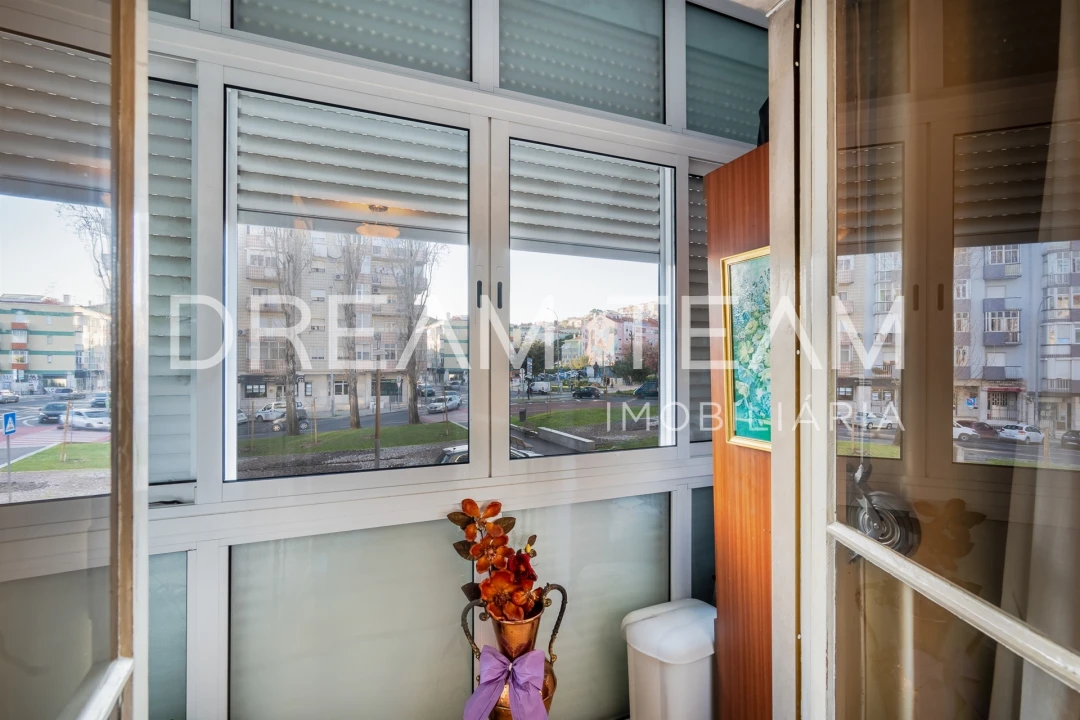 Apartamento T2 para Venda em Falagueira-Venda Nova Foto 5