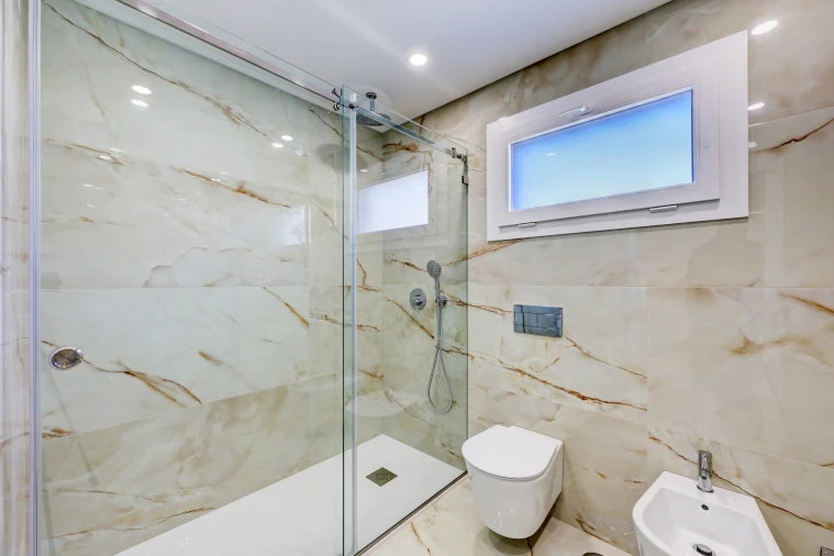 Moradia T4 para Venda em Pontinha e Famões Foto 4