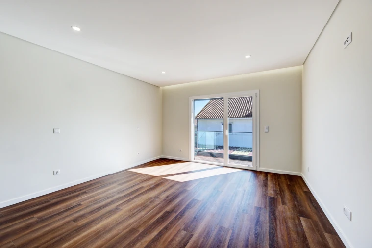 Moradia T4 para Venda em Pontinha e Famões Foto 24