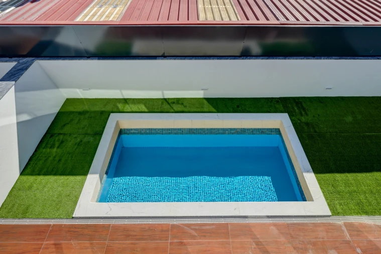 Moradia T4 para Venda em Pontinha e Famões Foto 2