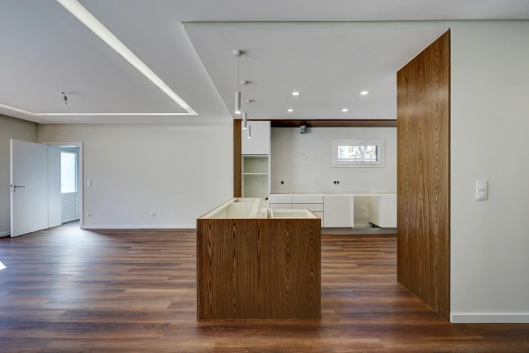 Moradia T4 para Venda em Pontinha e Famões Foto 12