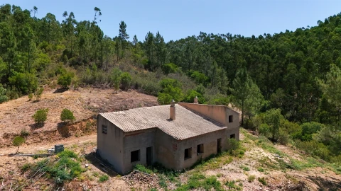 Terreno Misto para Venda em Marmelete