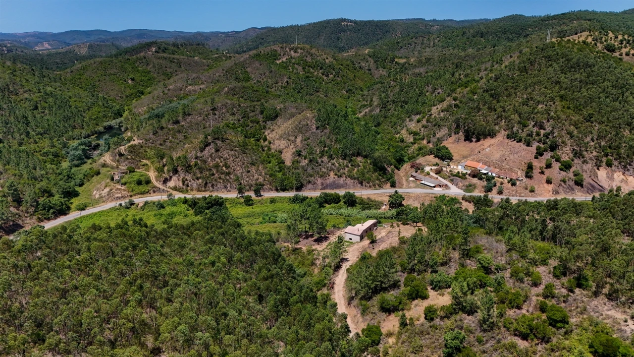 Terreno Misto para Venda em Marmelete Foto 13