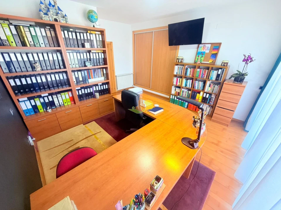 Moradia T6 para Venda em Tavarede Foto 32