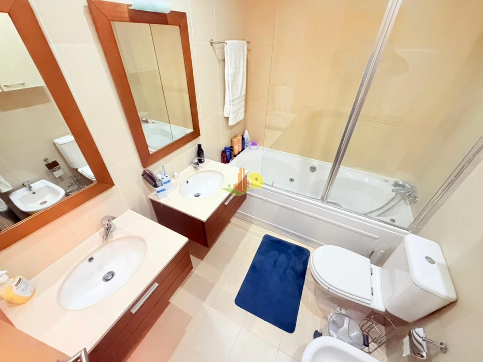 Moradia T6 para Venda em Tavarede Foto 39