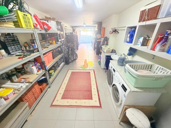 Moradia T6 para Venda em Tavarede Foto 7