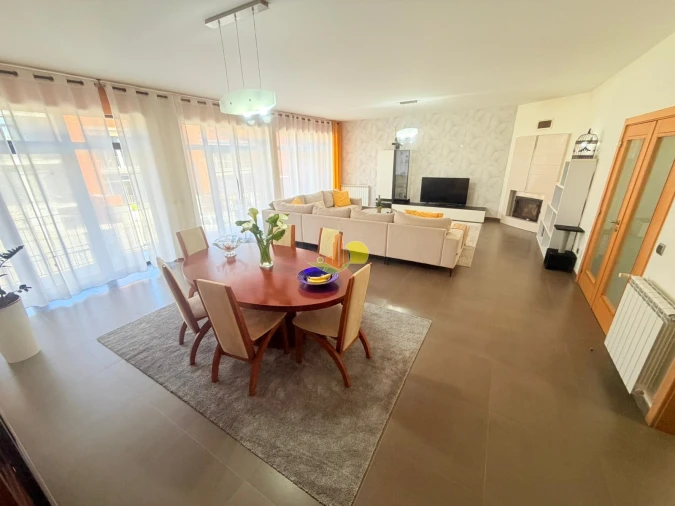 Moradia T6 para Venda em Tavarede Foto 17