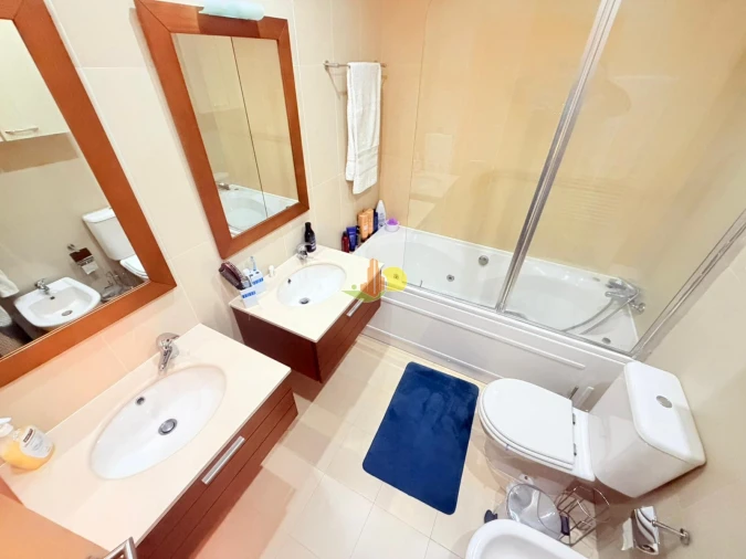 Moradia T6 para Venda em Tavarede Foto 39