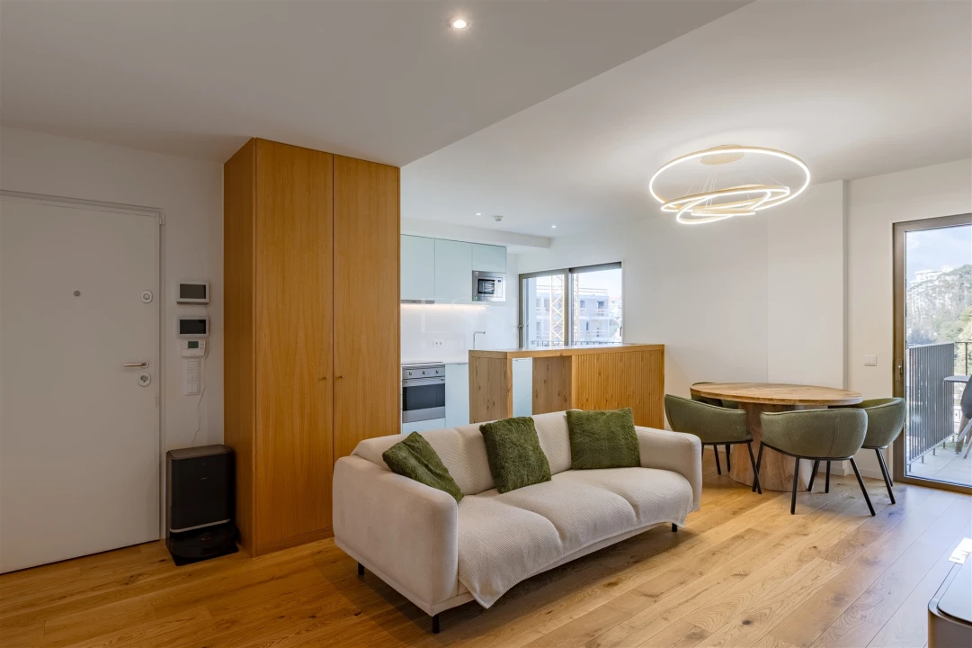 Apartamento T2 para Venda em Campanhã Foto 3