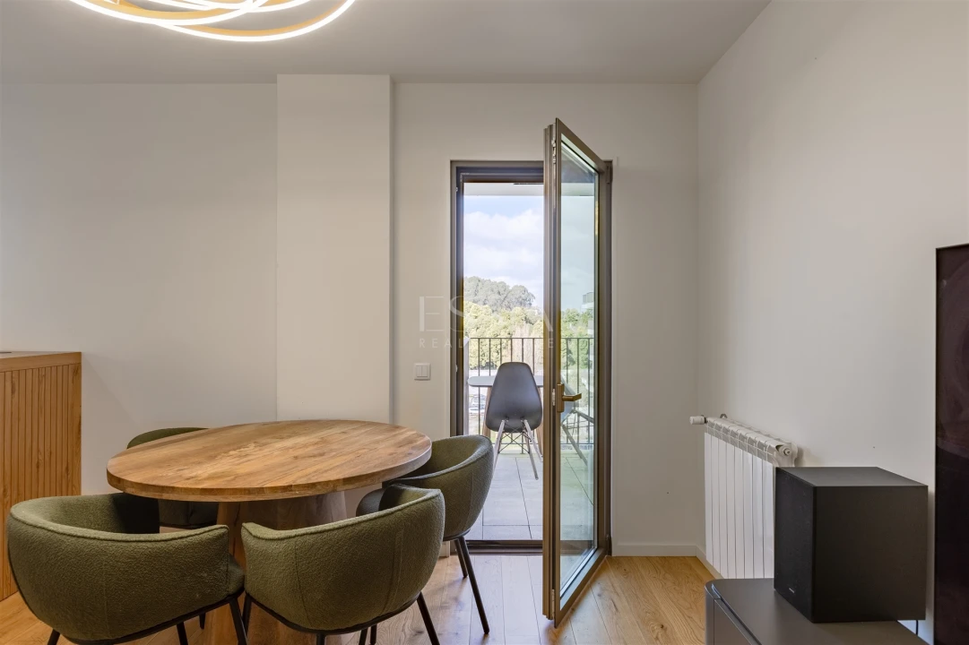 Apartamento T2 para Venda em Campanhã Foto 11