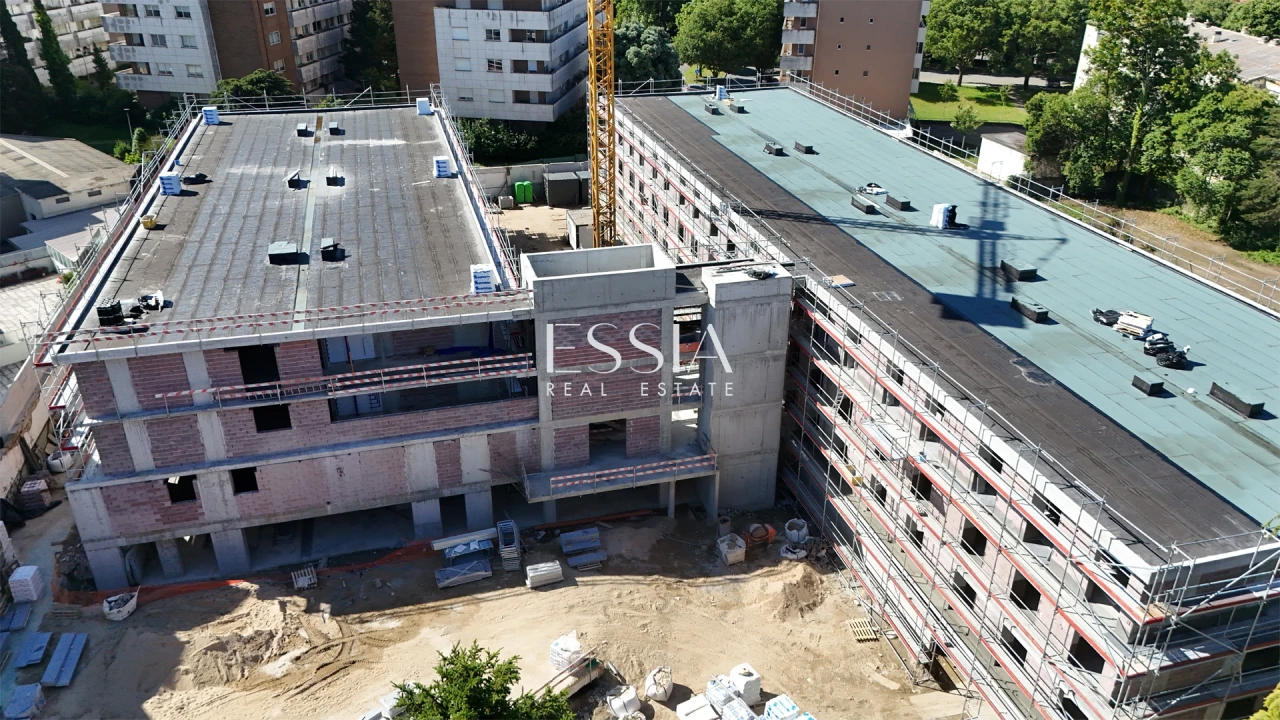 Apartamento T2 para Venda em Paranhos Foto 14