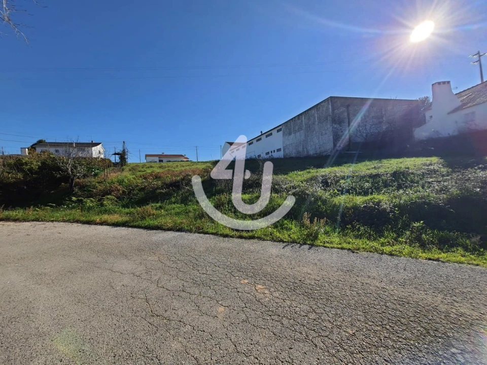 Terreno para Venda em Aljubarrota Foto 1